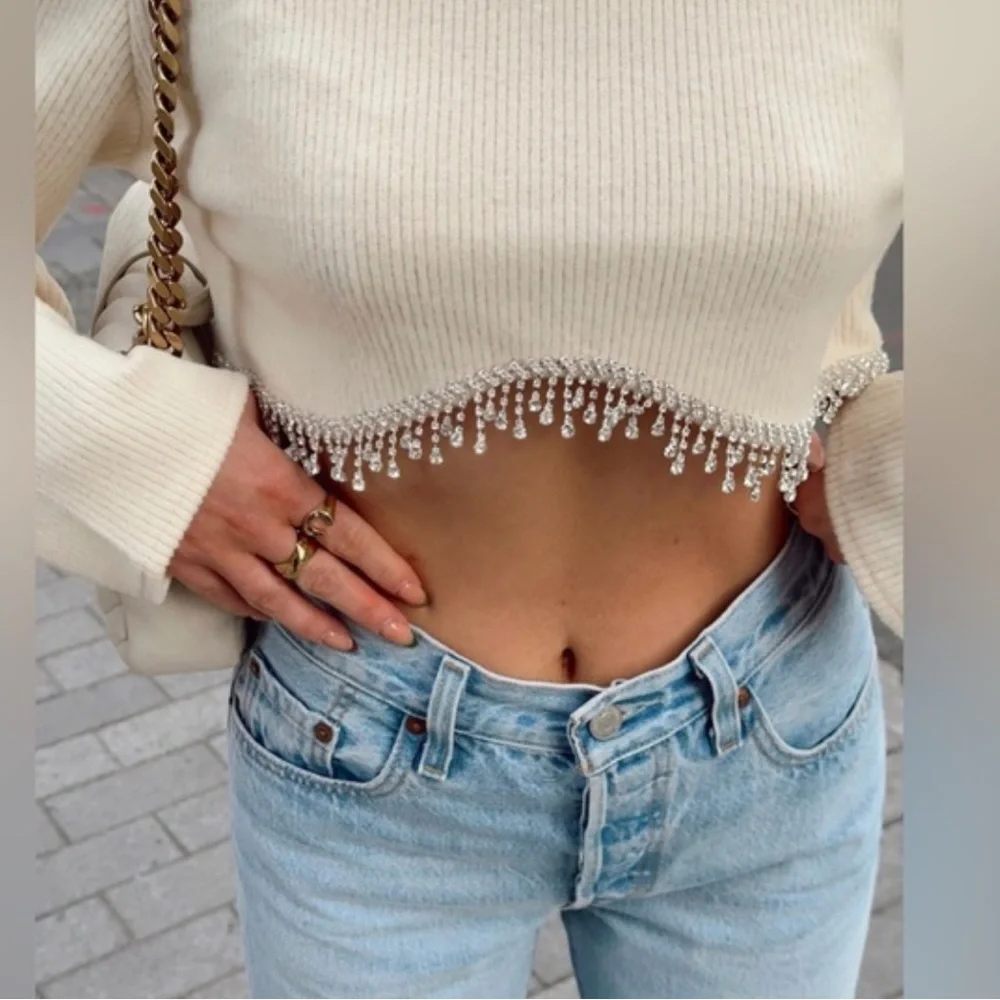 Zara SOFT SWEATSHIRT WITH RHINESTONES Pullover Cropped
